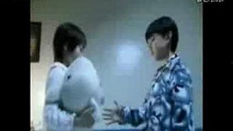 打屁股视频调教国产,打屁股视频调教背后的文化现象解析 第2张 打屁股视频调教国产,打屁股视频调教背后的文化现象解析 第2张